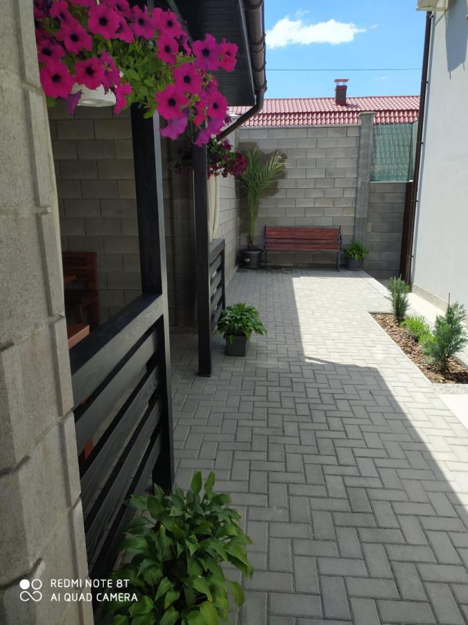 Reef Apartments Odesa Exterior foto